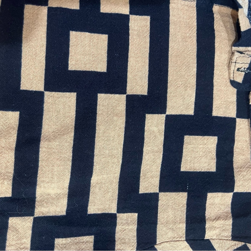 Men’s button down - Picture 3 of 3